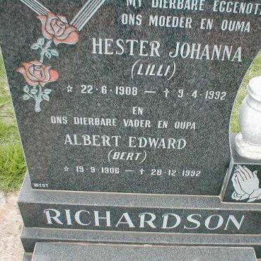 RICHARDSON Albert Edward 1906-1992 &amp; Hester Johanna 1908-1992