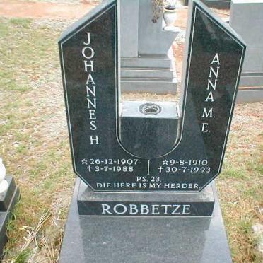 ROBBETZE Johannes H. 1907-1988 &amp; Anna M.E. 1910-1993