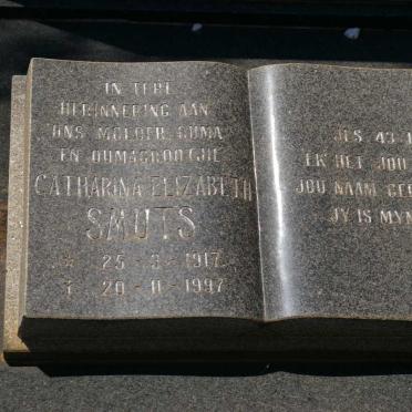SMUTS Salmon Johannes 1921-1987 &amp; Catharina Elizabeth 1917-1997