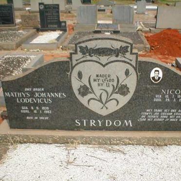 STRYDOM Mathys Johannes Lodevicus 1939-1993 :: STRYDOM Nico 1943-1967