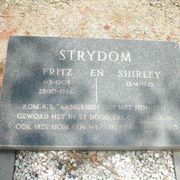 STRYDOM Fritz 1908-1986 &amp; Shirley1925-