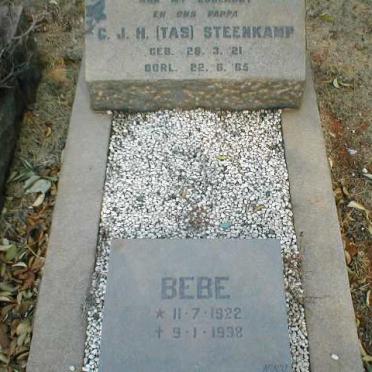STEENKAMP C.J.H. 1921-1965 &amp; Bebe 1922-1998