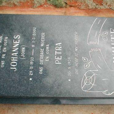 WHITE Johannes 1933-2002 &amp; Petra 1939-