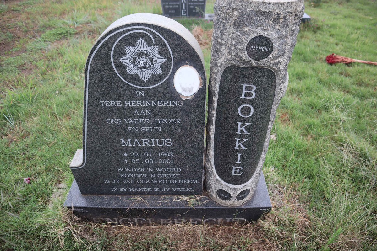 ENGELBRECHT Marius 1963-2001