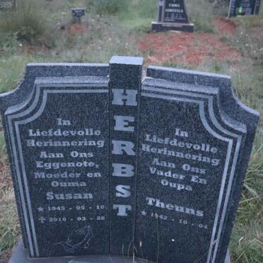 HERBST Theuns 1942- & Susan 1945-2016