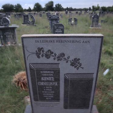 OOSTHUIZEN Corneluis P.R. 1954-2013