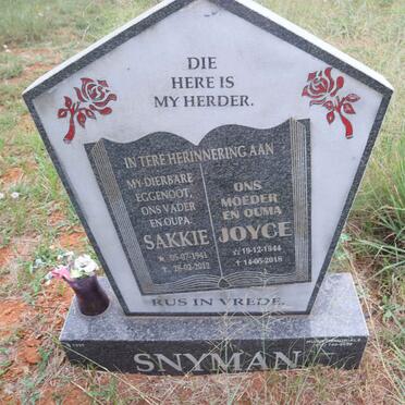 SNYMAN Sakkie 1941-2012 & Joyce 1944-2018