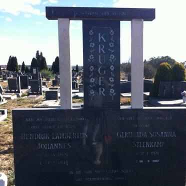 KRUGER Hendrik Lambertus Johannes 1921-1975 :: STEENKAMP Gertruida Susanna 1921-2007