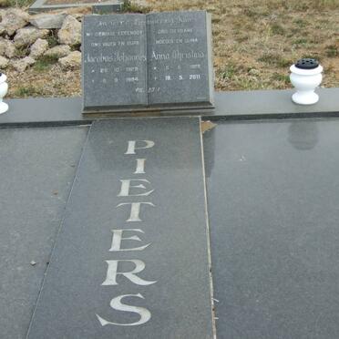 PIETERS Jacobus Johannes 1929-1984 &amp; Anna Christina 1928-2011