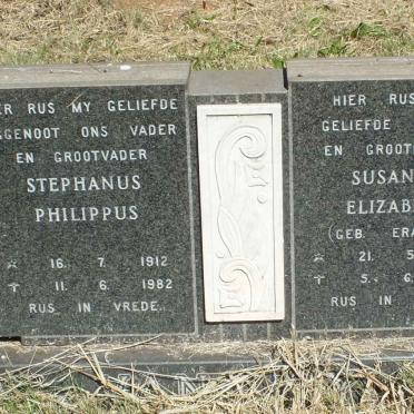 ? Stephanus Philippus 1912-1982 &amp; Susanna Elizabeth ERASMUS 1914-1998