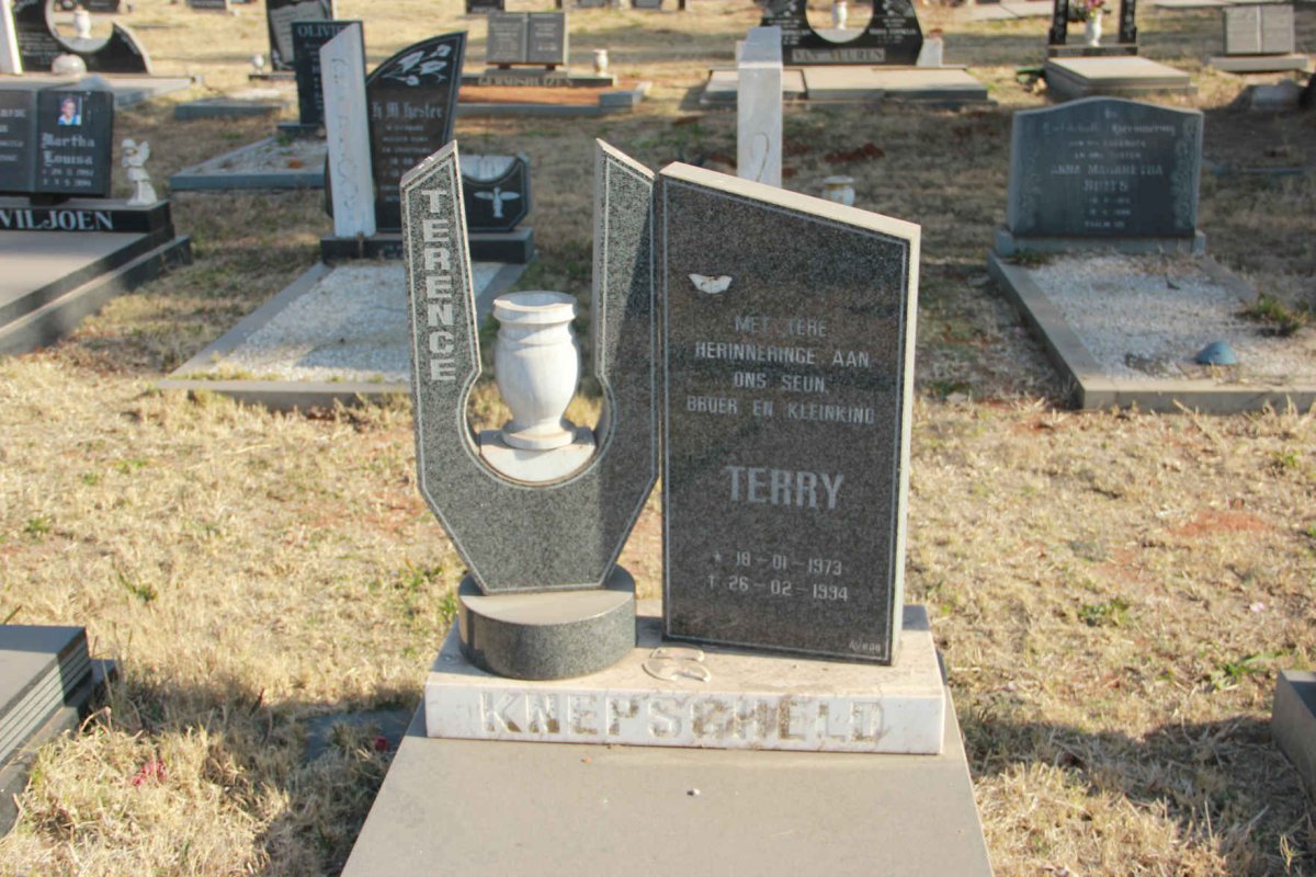 KNEPSCHELD Terence 1973-1994