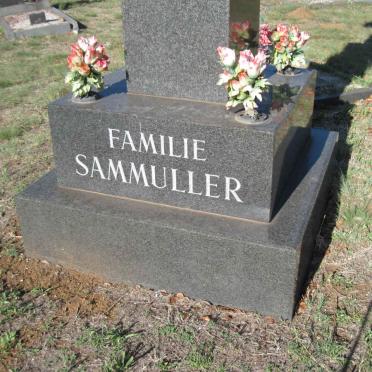 SAMMULLER FAMILY