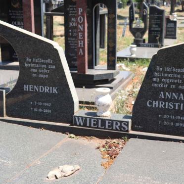 WIELERS Hendrik 1942-2001 & Anna Christina 1940-1999