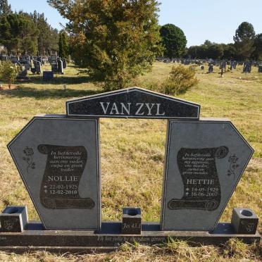 ZYL Nollie, van 1925-2010 &amp; Hettie 1929-2007