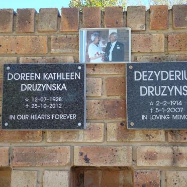 DRUZYNSKI Dezyderiusz 1914-2007 &amp; DRUZYNSKA Doreen Kathleen 1928-2012