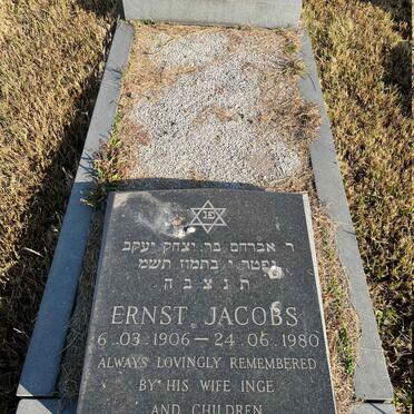 JACOBS Ernst 1906-1980