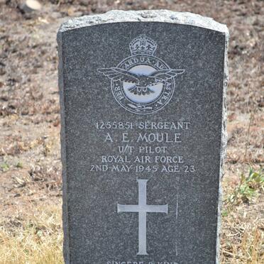 MOULE A.E. -1945