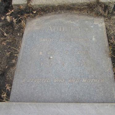 SMITH Audrey nee ARNOLD 1916-1972