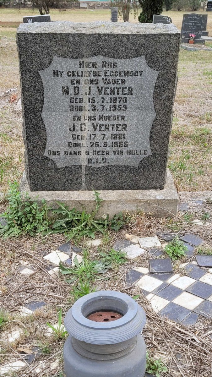 VENTER M.D.J. 1870-1959 & J.C. 1881-1966