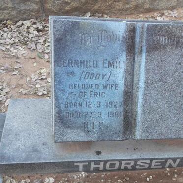 THORSEN Bernhild Emily 1927-1981 :: THORSEN Margeurite Florence 1932-1994