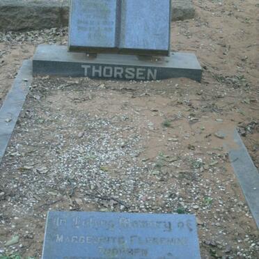 THORSEN Bernhild Emily 1927-1981 :: THORSEN Margeurite Florence 1932-1994