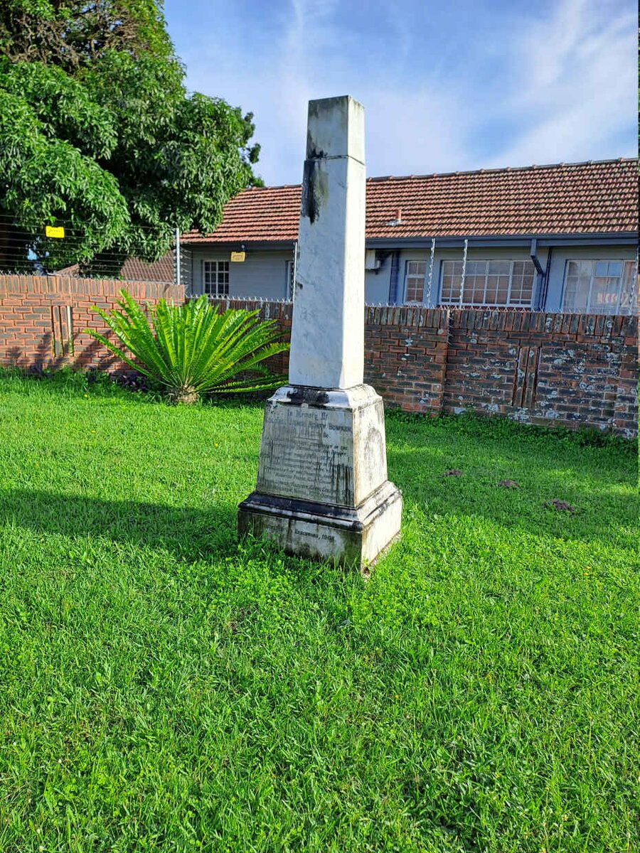 1. Overview of monument.