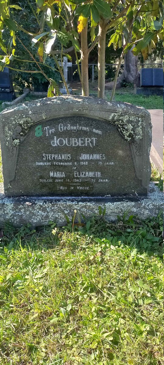 JOUBERT Stephanus Johannes -1940 & Maria Elizabeth -1943