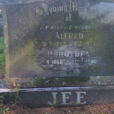 JEE Alfred 1887-1973 & Dorothea 1888-1980