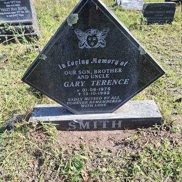 SMITH Gary Terence 1975-1992