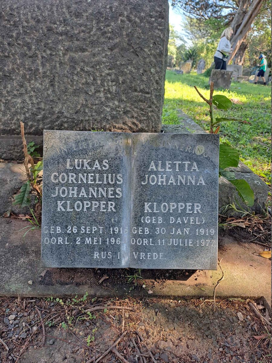 KLOPPER Lukas Cornelius Johannes 1916-196? :: KLOPPER Aletta Johanna nee DAVEL 1919-1977
