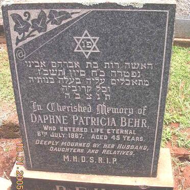 BEHR Daphne Patricia -1967