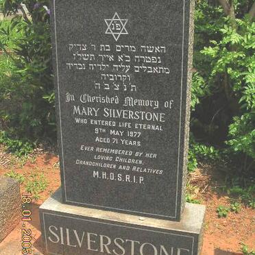 SILVERSTONE Mary -1977