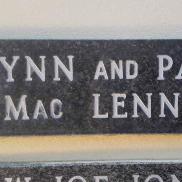 MacLENNAN Lynn &amp; Patti