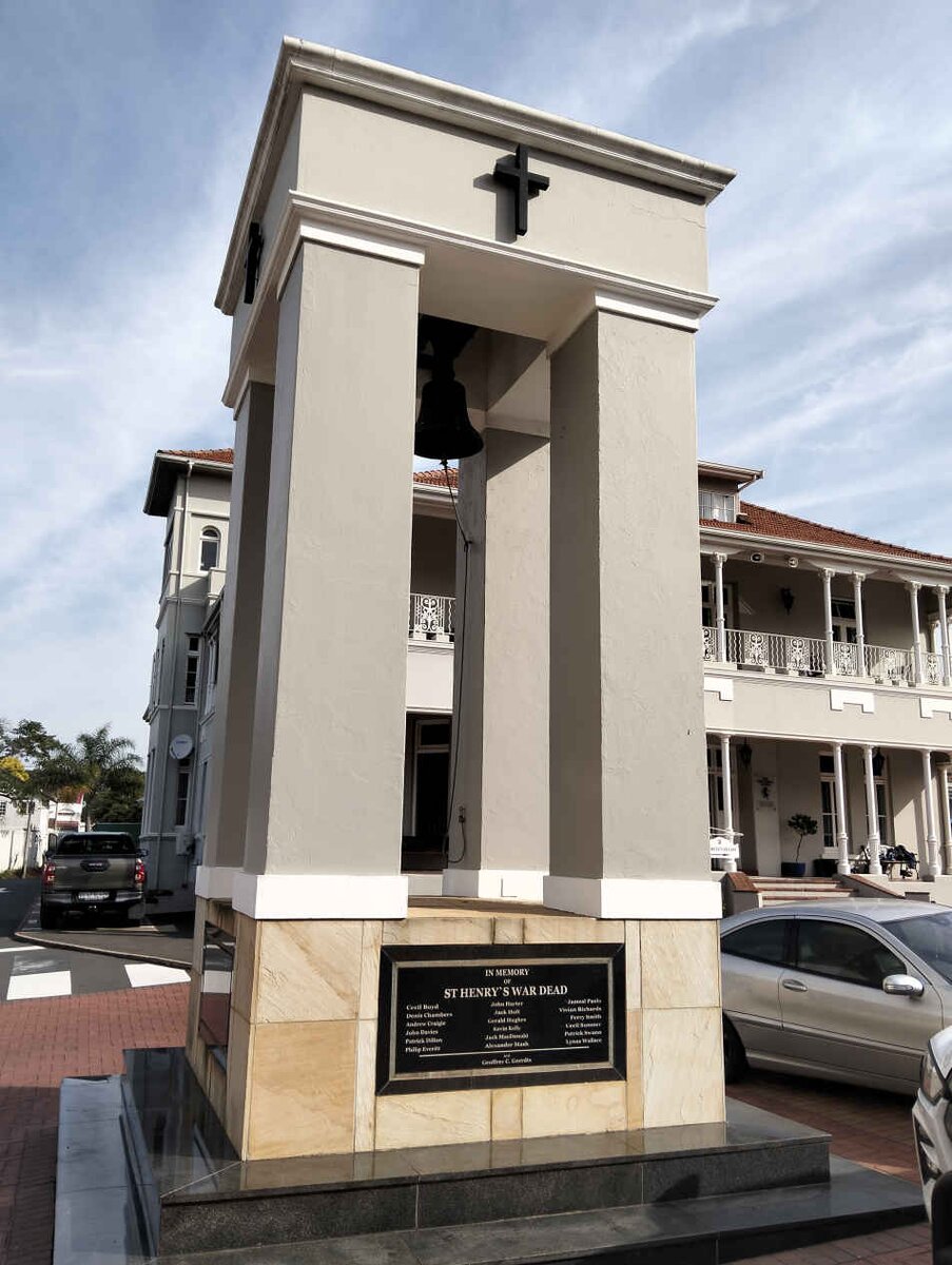5. In Memory of St Henry´s War Dead - see names