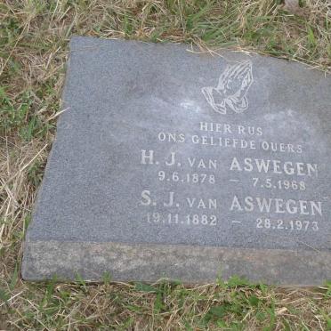 ASWEGEN H.J., van 1878-1968 &amp; S.J. 1882-1973