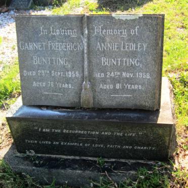 BUNTING Garnet Frederick -1955 &amp; Annie Ledley -1958