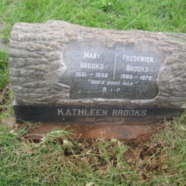 BROOKS Frederick 1880-1970 &amp; Mary 1881-1956 :: BROOKS Kathleen 1912-1978
