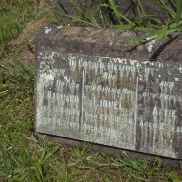 BARNARD H. -1933 :: BARNARD Lionel -1926 :: BARNARD Attie