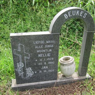 BEUKES Jan 1926- &amp; Nellie 1928-1990