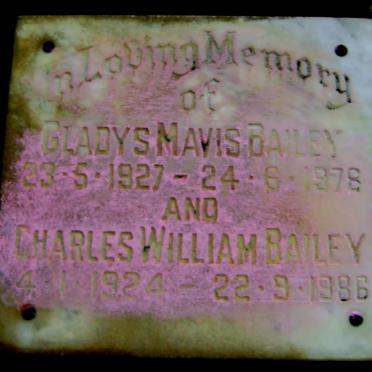 BAILEY Charles William 1924-1986 &amp; Gladys Mavis 1927-1978
