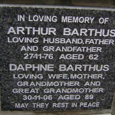 BARTHUS Arthur -1976 &amp; Daphne -2006