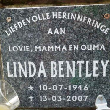 BENTLEY Linda 1946-2007