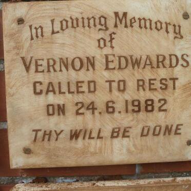 EDWARDS Vernon -1982