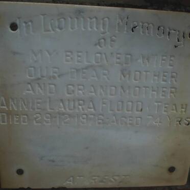 FLOOD Annie Laura -1976