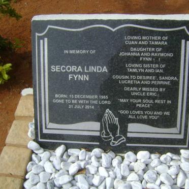 F - Vanne :: Surnames - F