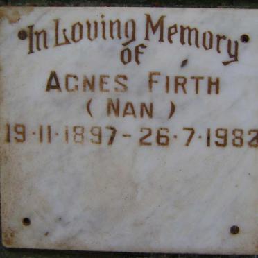 FIRTH Agnes 1897-1983