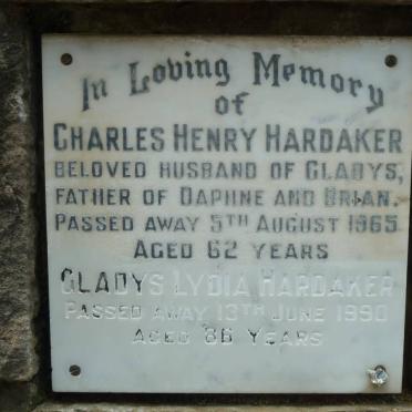HARDAKER Charles Henry -1965 &amp; Gladys Lydia -1990