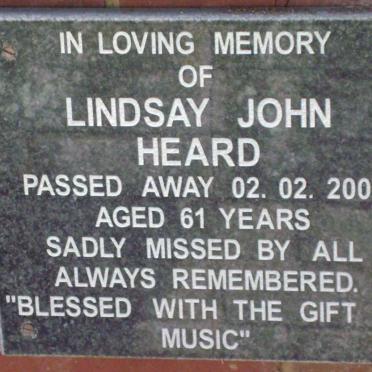 HEARD Lindsay John -2001