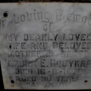 HOOYKAAS Sandra E. -1976