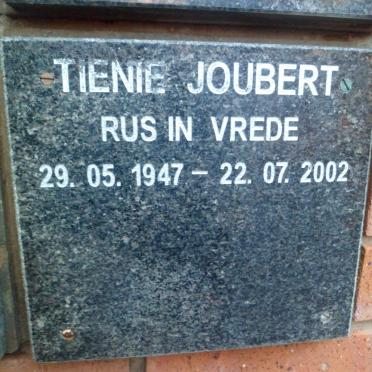 JOUBERT Tienie 1947-2002